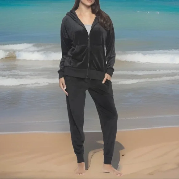 Velour Zip Hoodie & Jogger /Loungewear Set Black Super Soft NWT 2PC Tracksuit - Picture 1 of 5